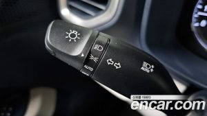 Hyundai Venue 1.6 Flux 2020 года из Южной Кореи