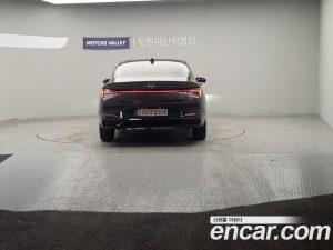 Hyundai AVANTE 1.6 2021 года из Южной Кореи