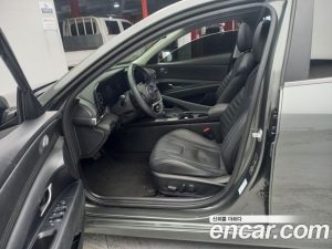 Hyundai AVANTE 1.6 2021 года из Южной Кореи