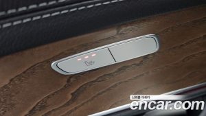 Mercedes-Benz E-Class E250 Exclusive 2021 года из Южной Кореи