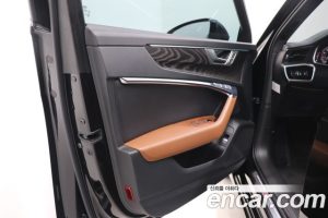 Audi A6 45 TFSI 4WD Premium 2020 года из Южной Кореи