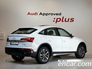 Audi Q5 45 TFSI 4WD Sportback 2023 года из Южной Кореи