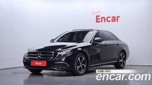 Mercedes-Benz E-Class E250 Avantgarde 2020 года из Южной Кореи