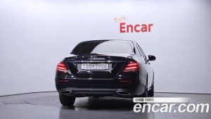 Mercedes-Benz E-Class E250 Avantgarde 2020 года из Южной Кореи