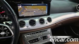 Mercedes-Benz E-Class E250 Avantgarde 2020 года из Южной Кореи
