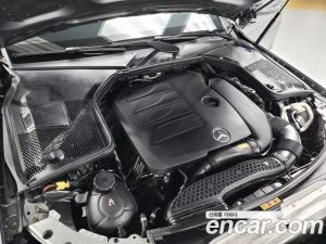 Mercedes-Benz C-Class C200 AMG Line 2021 года из Южной Кореи