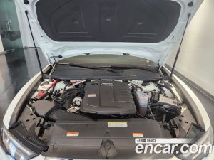 Audi A6 40 TDI Premium 2020 года из Южной Кореи