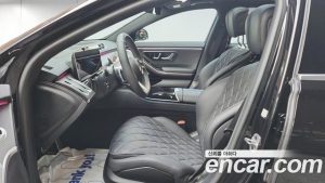 Mercedes-Benz S-Class S400 d 4MATIC 2023 года из Южной Кореи