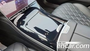 Mercedes-Benz S-Class S400 d 4MATIC 2023 года из Южной Кореи
