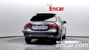 Mercedes-Benz E-Class E250 Exclusive 2021 года из Южной Кореи
