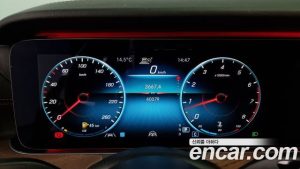 Mercedes-Benz E-Class E250 Exclusive 2021 года из Южной Кореи