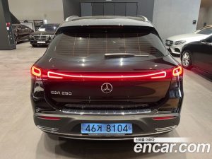 Mercedes-Benz EQA EQA250 2023 года из Южной Кореи