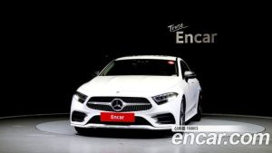 Mercedes-Benz CLS-Class CLS300d AMG Line 2020 года из Южной Кореи