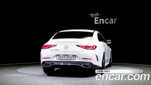 Mercedes-Benz CLS-Class CLS300d AMG Line 2020 года из Южной Кореи