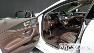 Mercedes-Benz CLS-Class CLS300d AMG Line 2020 года из Южной Кореи