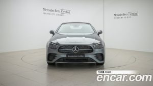 Mercedes-Benz E-Class E300d 4MATIC Coupe 2023 года из Южной Кореи