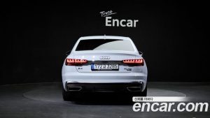 Audi A4 40 TDI 4WD Premium 2020 года из Южной Кореи