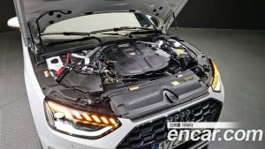 Audi A4 40 TDI 4WD Premium 2020 года из Южной Кореи