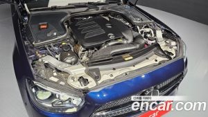 Mercedes-Benz E-Class E350 4MATIC AMG Line Edition 2021 года из Южной Кореи