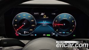 Mercedes-Benz E-Class E350 4MATIC AMG Line Edition 2021 года из Южной Кореи