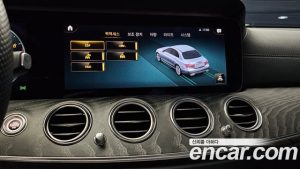 Mercedes-Benz E-Class E350 4MATIC AMG Line Edition 2021 года из Южной Кореи