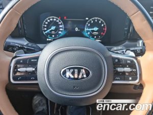 Kia Sorento Бензин 2.5T 2WD 2021 года из Южной Кореи