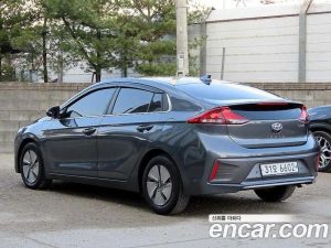 Hyundai Ioniq 1.6 HEV 2020 года из Южной Кореи