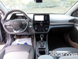Hyundai Ioniq 1.6 HEV 2020 года из Южной Кореи