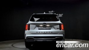 Kia Sorento Бензин 2.5T 2WD 2021 года из Южной Кореи