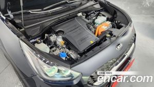 Kia Niro 1.6 HEV 2020 года из Южной Кореи