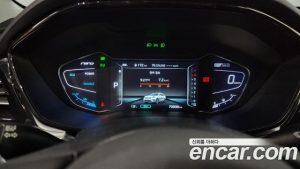 Kia Niro 1.6 HEV 2020 года из Южной Кореи