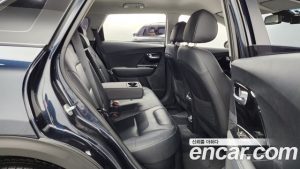 Kia Niro 1.6 HEV 2020 года из Южной Кореи