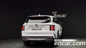 Kia Sorento Дизель 2.2 2WD 2021 года из Южной Кореи