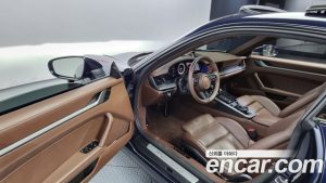 Porsche 911 CARRERA 4 2020 года из Южной Кореи
