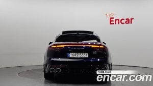 Kia Stinger 2.5 AWD Meister 2021 года из Южной Кореи