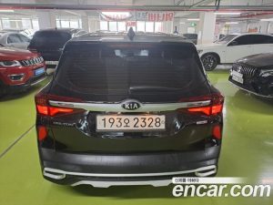 Kia Seltos Бензин 1.6 Turbo 2WD 2020 года из Южной Кореи