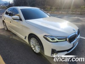 BMW 5-Series 523d Luxury 2021 года из Южной Кореи