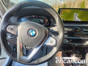BMW 5-Series 523d Luxury 2021 года из Южной Кореи