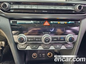 Hyundai AVANTE 1.6 2020 года из Южной Кореи