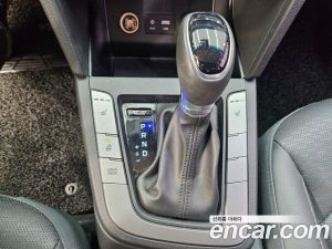 Hyundai AVANTE 1.6 2020 года из Южной Кореи