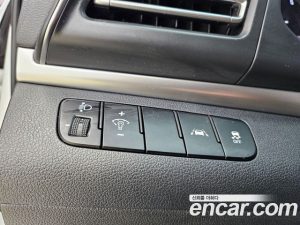 Hyundai AVANTE 1.6 2020 года из Южной Кореи