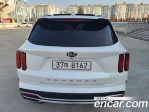 Kia Sorento Дизель 2.2 2WD 2021 года из Южной Кореи