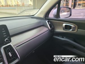Kia Sorento Дизель 2.2 2WD 2021 года из Южной Кореи