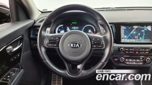 Kia Niro Noblesse 2020 года из Южной Кореи