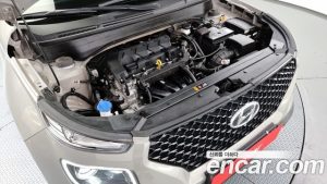 Hyundai Venue 1.6 Flux 2020 года из Южной Кореи