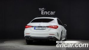 Mercedes-Benz C-Class C300 4MATIC AMG Line 2023 года из Южной Кореи