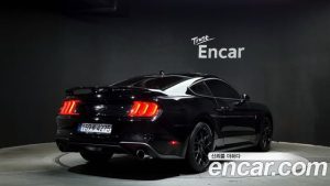 Ford Mustang Coupe 2023 года из Южной Кореи