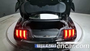Ford Mustang Coupe 2023 года из Южной Кореи