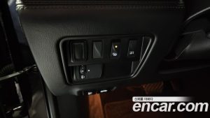 Renault-KoreaSamsung QM6 2.0 GDe Premiere 2WD 2020 года из Южной Кореи