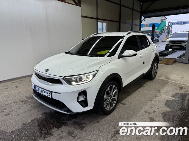 Kia Stonic 1.4 2019 года из Кореи